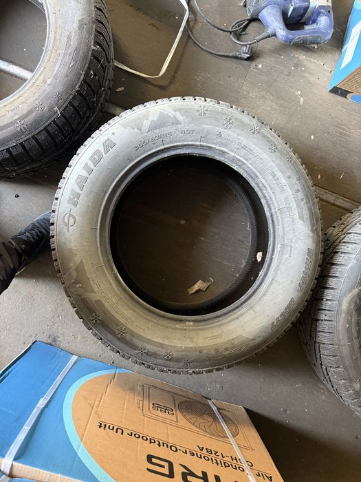 285/60/18 Зимние с шипами