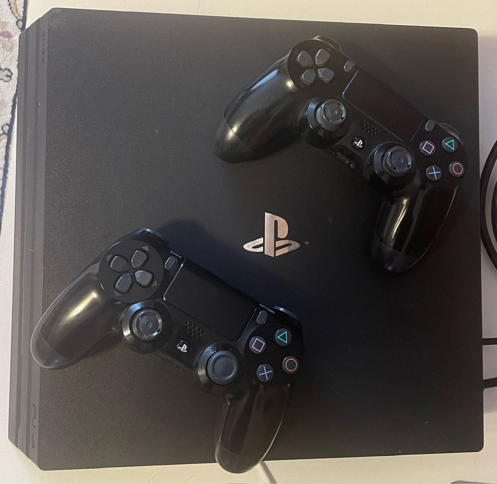 Playstation 4 pro 1tb