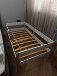 Продам детскую кровать 80 на 160