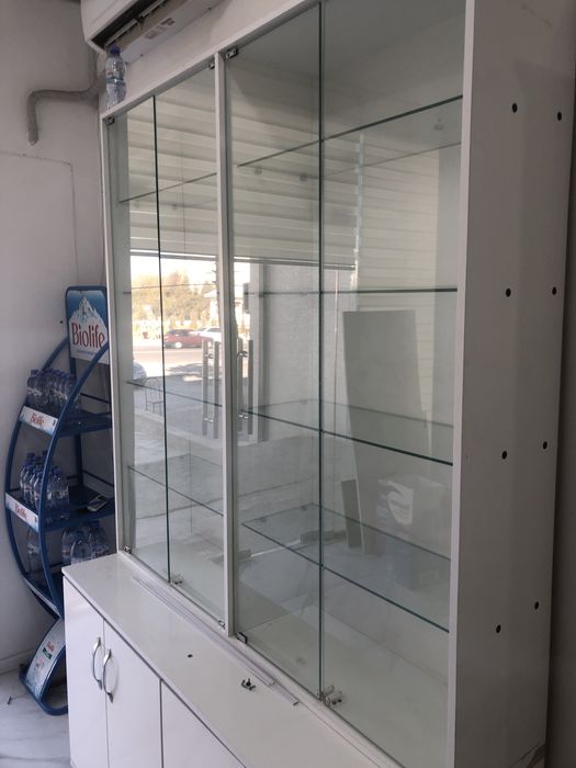 Shkaf apteka dukonga tugri keladi