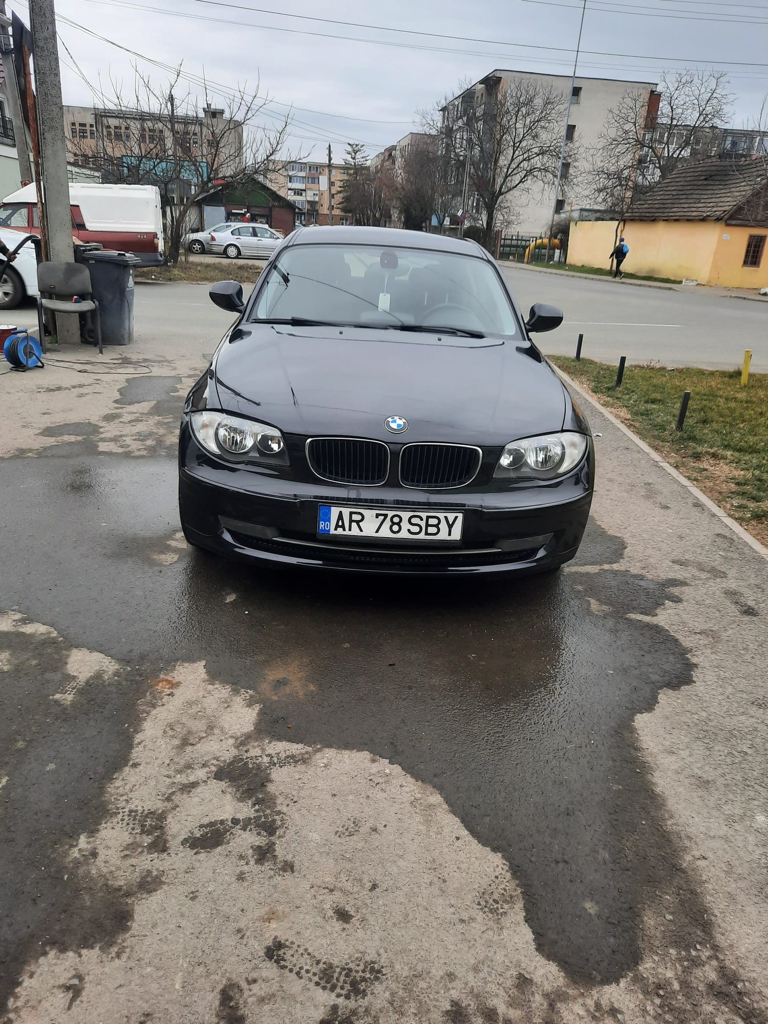 Vând BMW seria1 118d