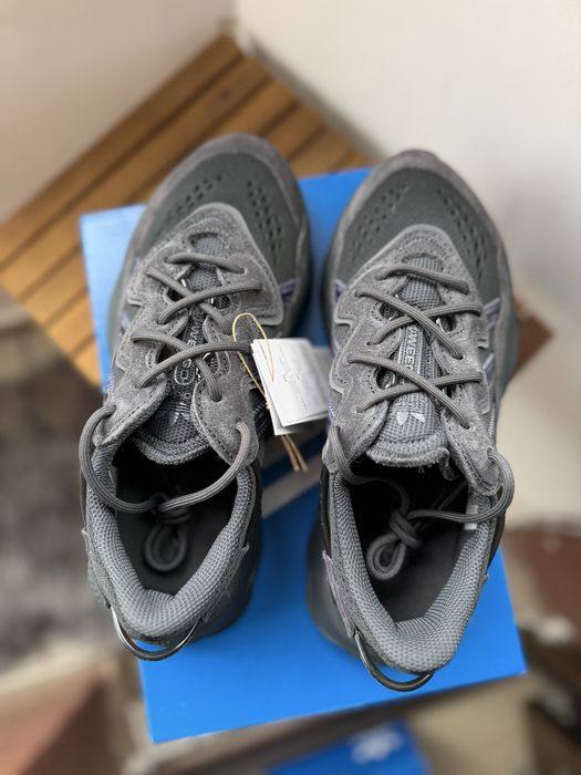 Originals Ozweego gri carbon JI2637 marimea 42 noi originali