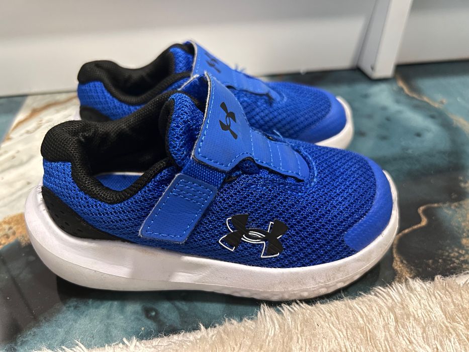 Оригинални детски маратонки в отлично състояние