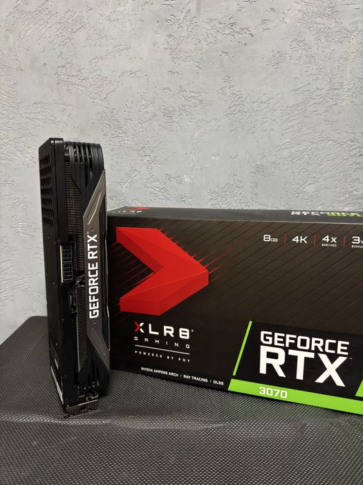 Placă video PNY RTX 3070 XLR8 Gaming 8GB GDDR6 RGB