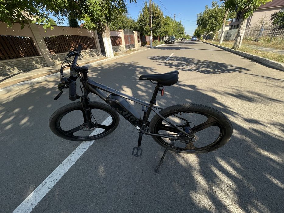 Bicicletă electrică MTB Asistată Electric