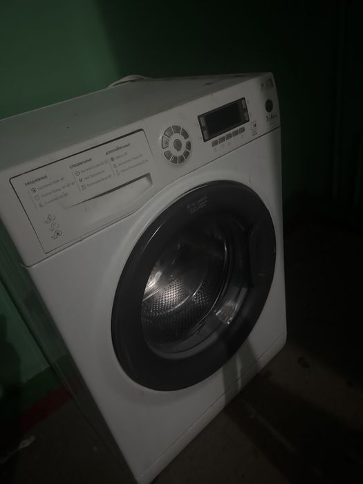 Продаю рабочию стиралку