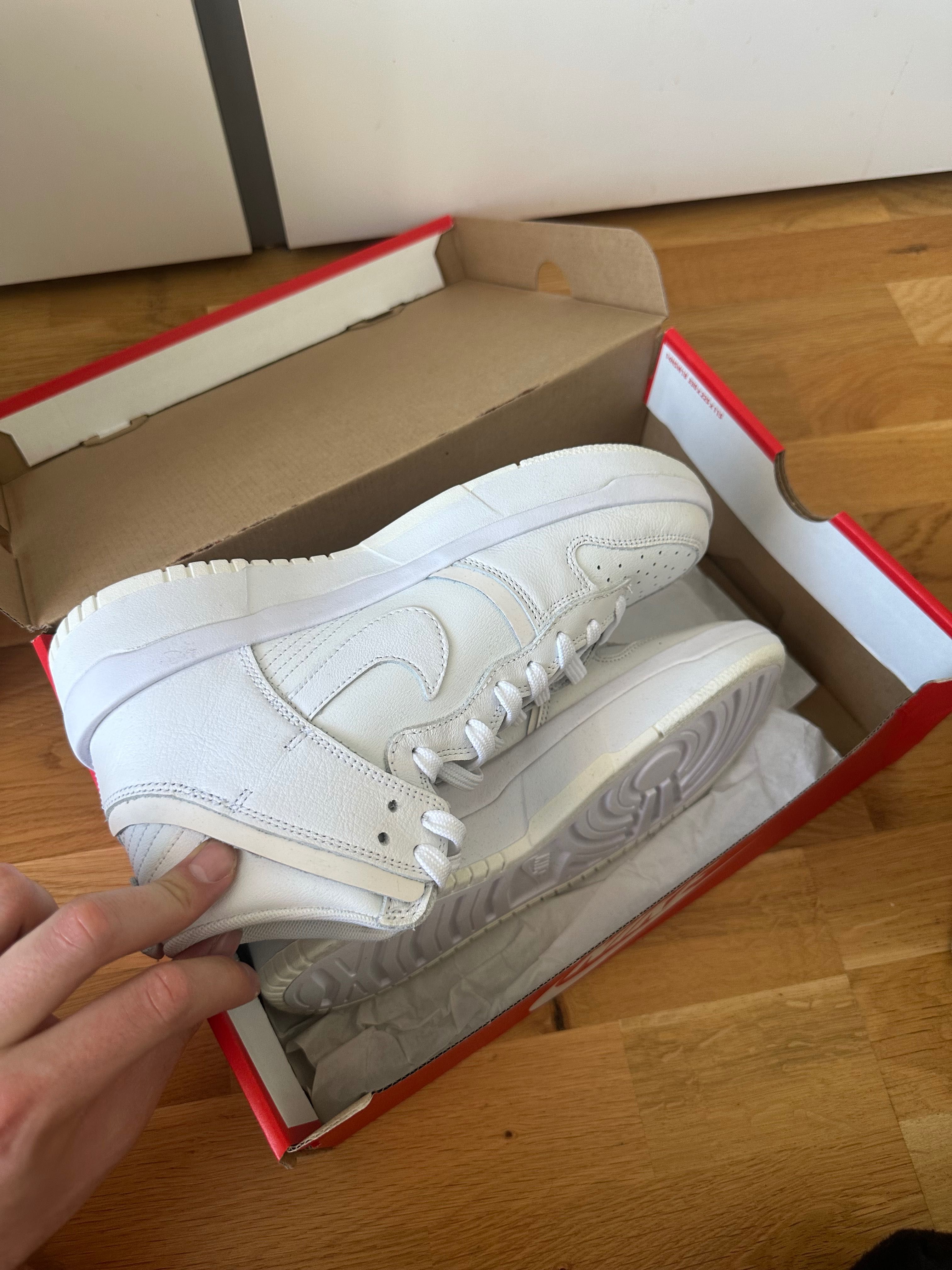 Nike Dunk High Up Женски