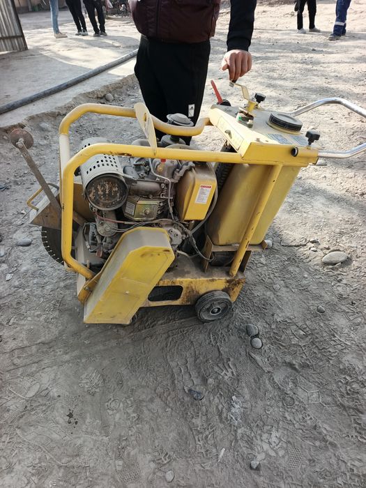 Продаётся Асфальторез