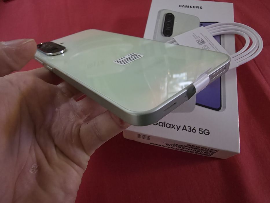 -Samsung A36-5G, Nou, 128Gb, 6Ram, 0 cicluri incarcare, nefolosit, Ver