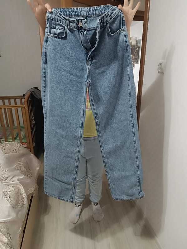 Jeans talie înaltă, nou
