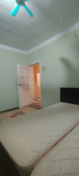 Карши 4-мкр 3 хонали 1-этаж урта катор гиштли полли уй 80 кв катта бал