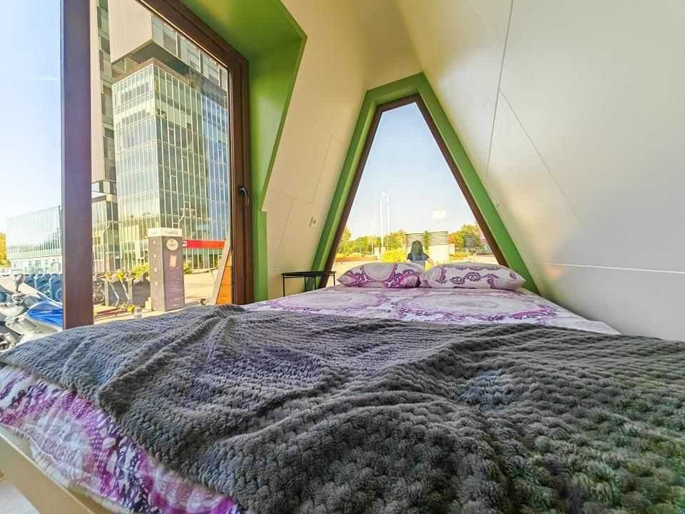 Vând tiny house cu toaletă, încălzire și aer condiționat
