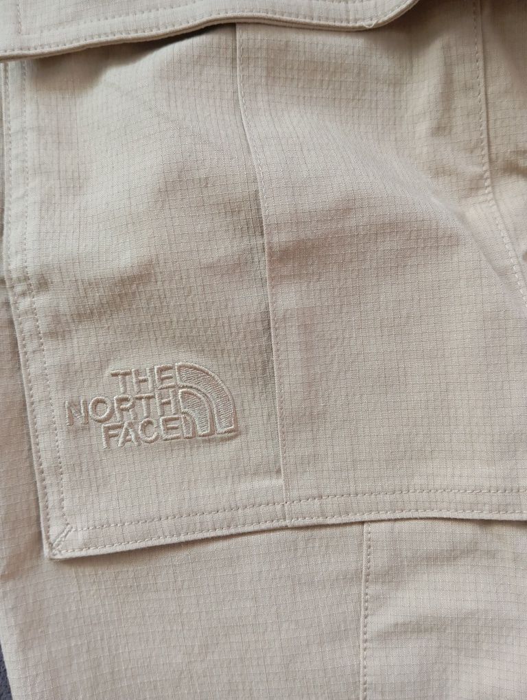 Панталон TheNorthFace XL- ново