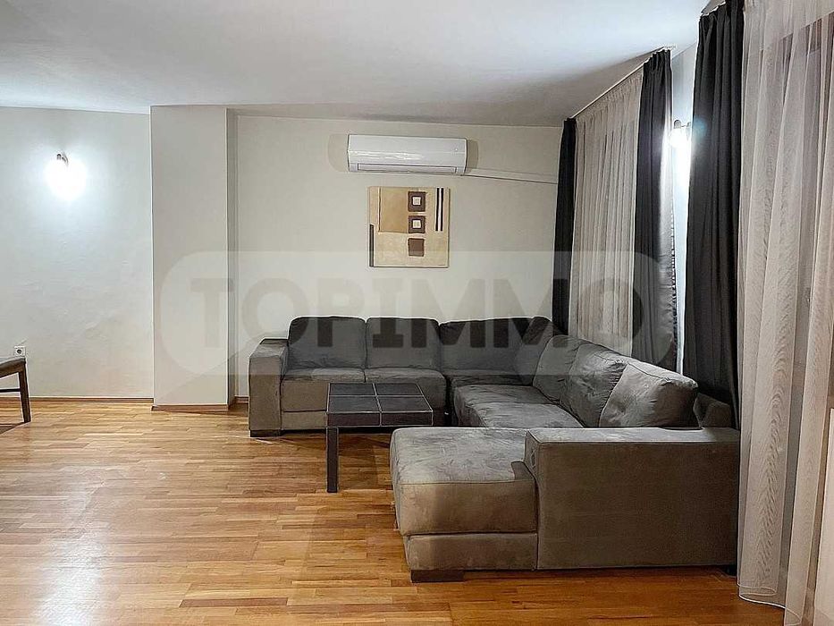 Дава се под наем Четиристаен апартамент в Варна, Операта - 135 кв.м за 850 € - Снимка #3