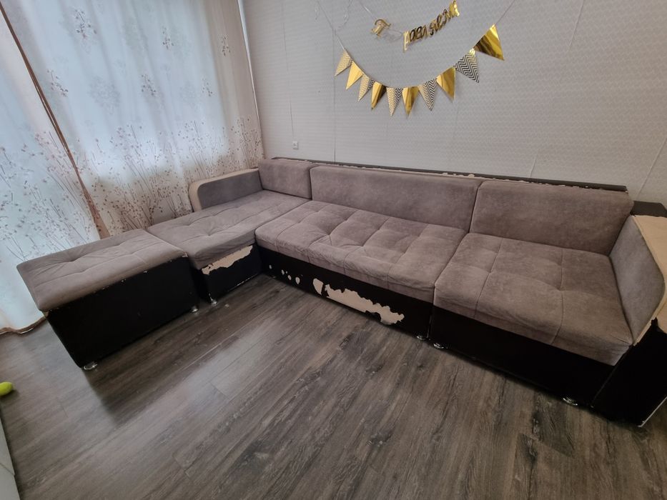 Отдам бесплатно б/у диван