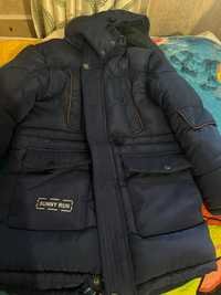 Куртка зимняя 128рост синего цвета мальчиковая