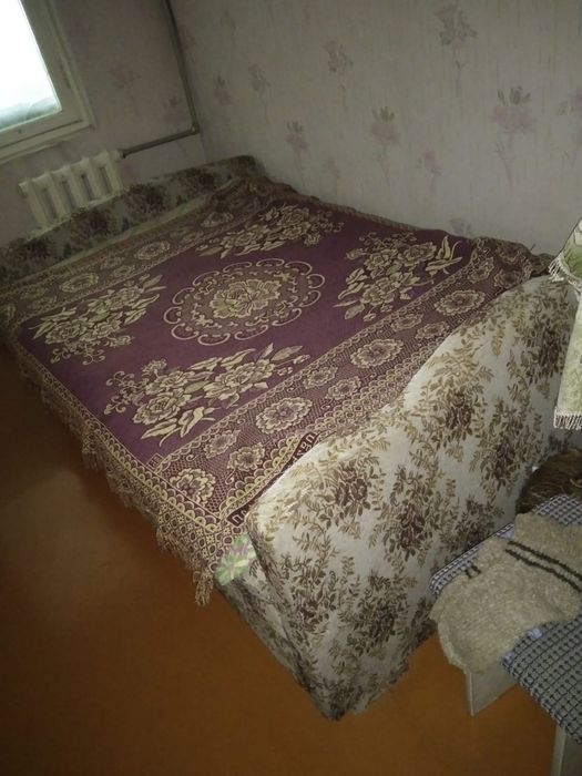 Спальная кровать полуторка