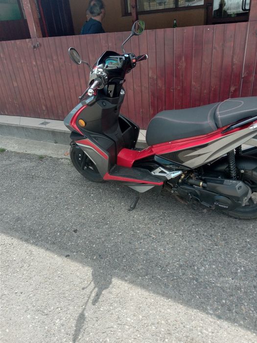 Scuter GT-Union că nou
