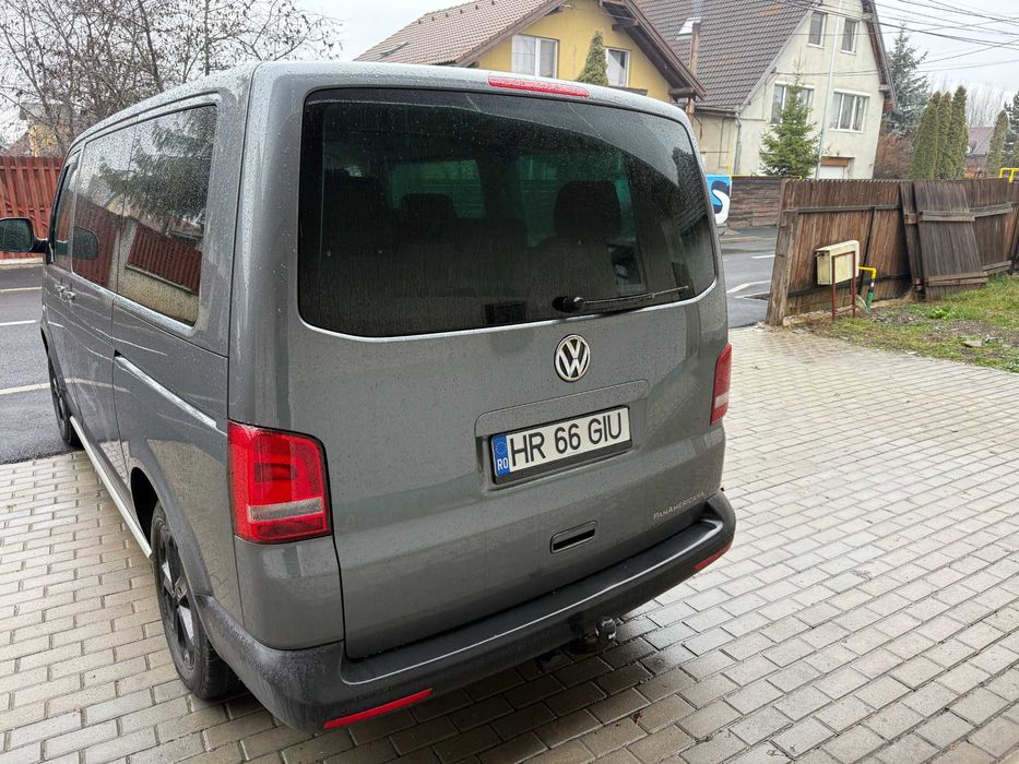 Volkswagen Multivan T5 – ediție PanAmericana, 180 CP, 4x4, cutie DSG