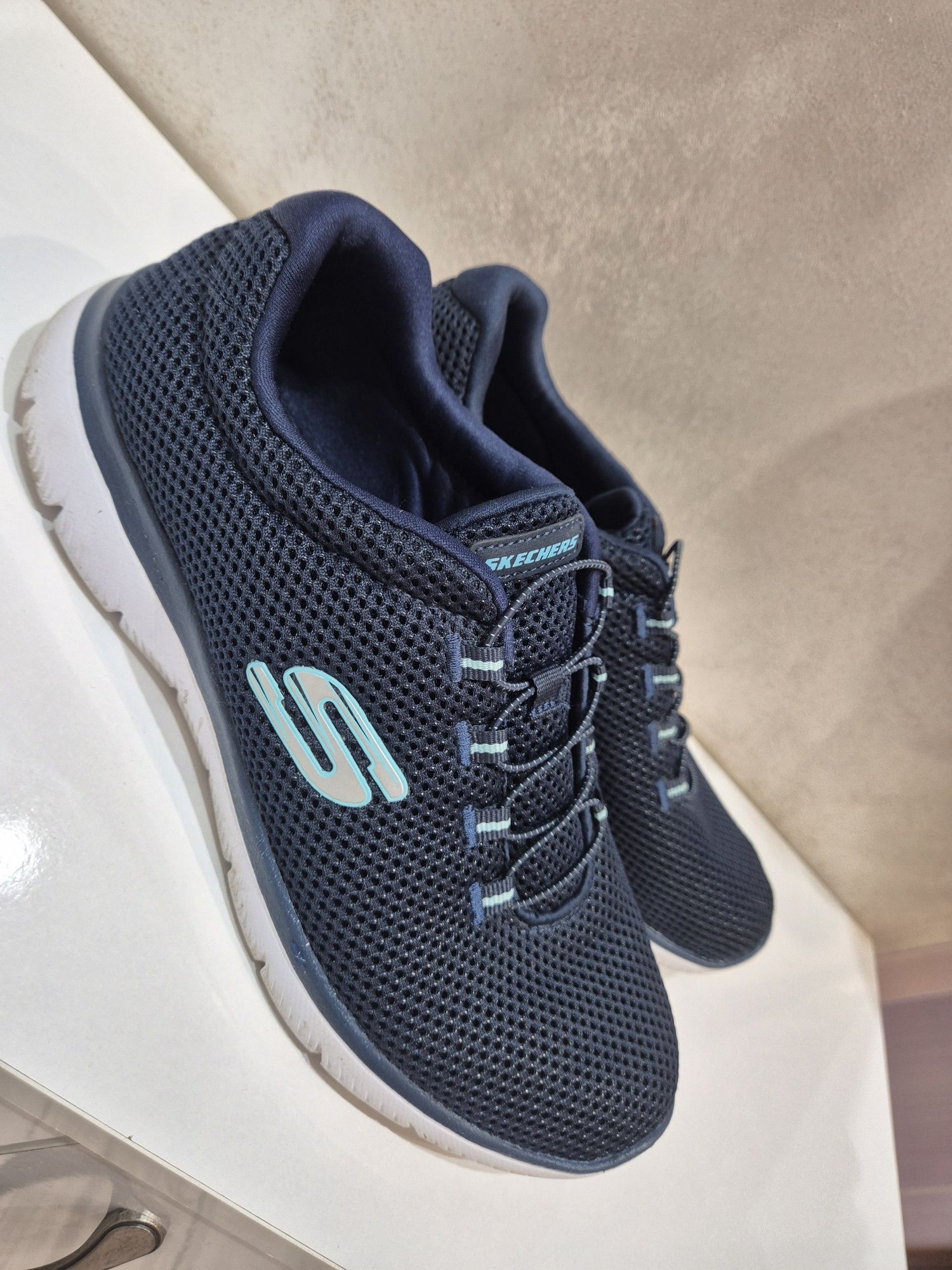 Skechers skechers
