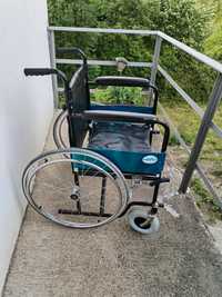 Инвалидна количка (сгъваем) в отлично състояние