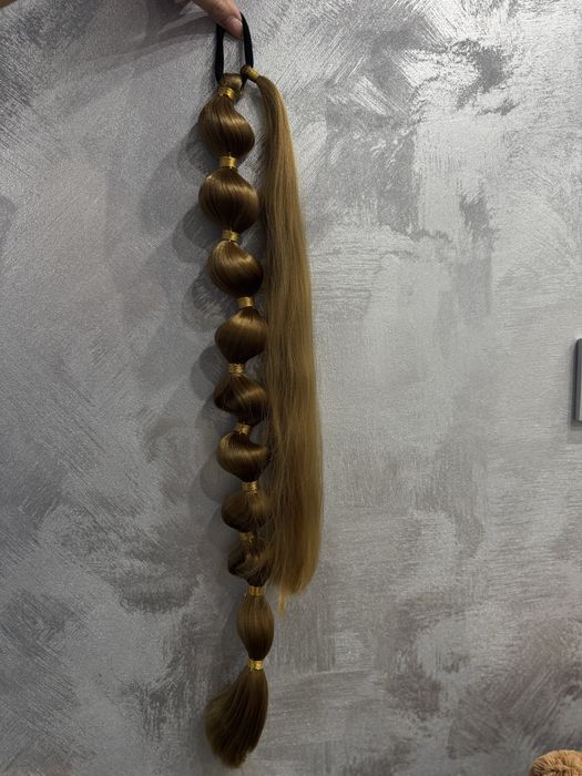 Опашка за коса с балончета