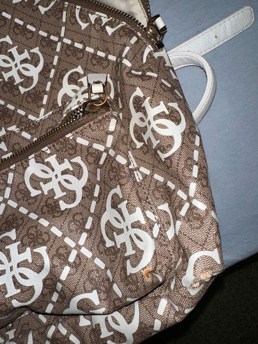 Vand rucsac guess original varianta a mare