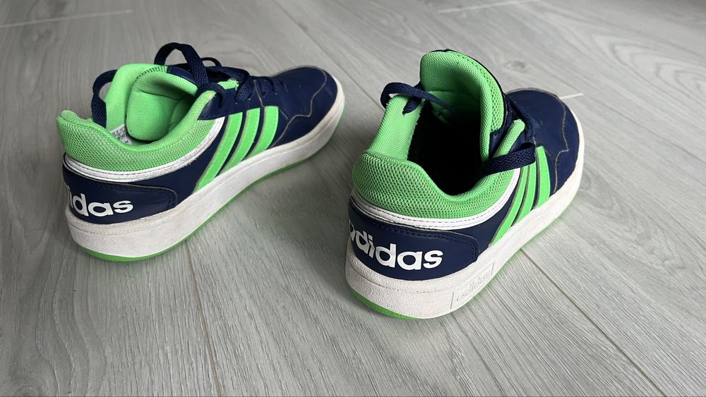 Детски маратонки Adidas 35-ти номер
