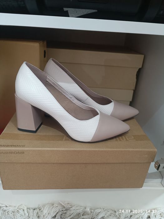 Продам женский туфли