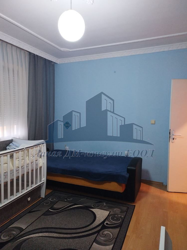 Продава се Четиристаен апартамент в Шумен, Болницата - 110 кв.м за 937 €/кв.м - Снимка #7