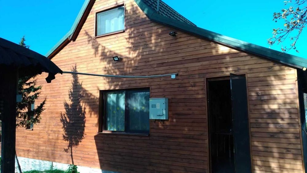 VAnzare cabana lemn rustica in DEalu NEgru  langa BElis,