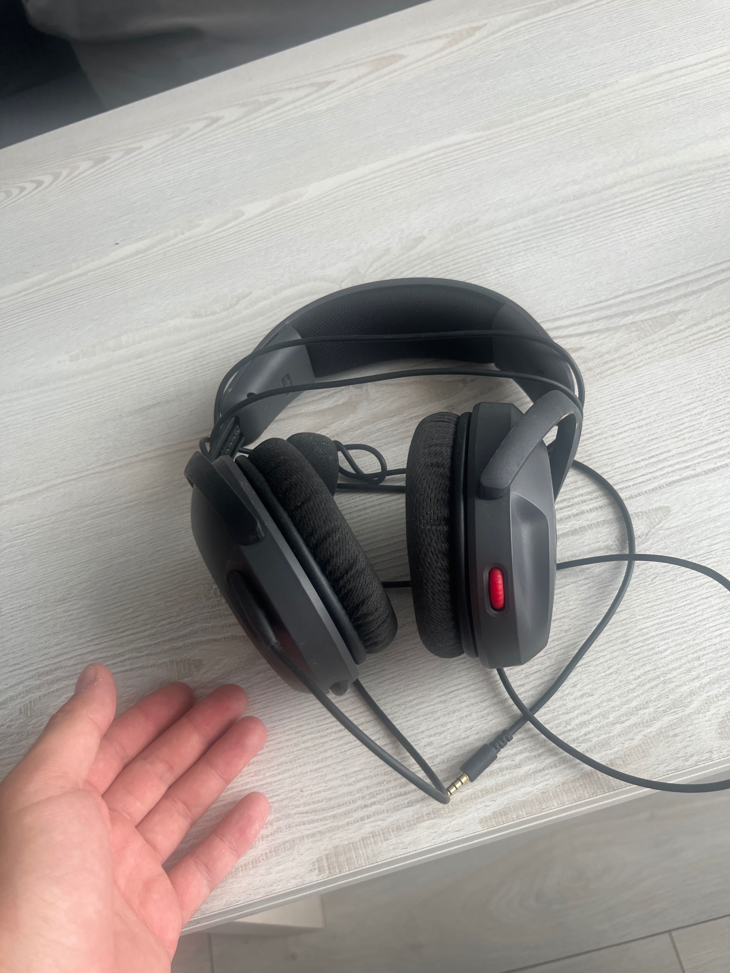 Наушники hyperX в идеальном состоянии
