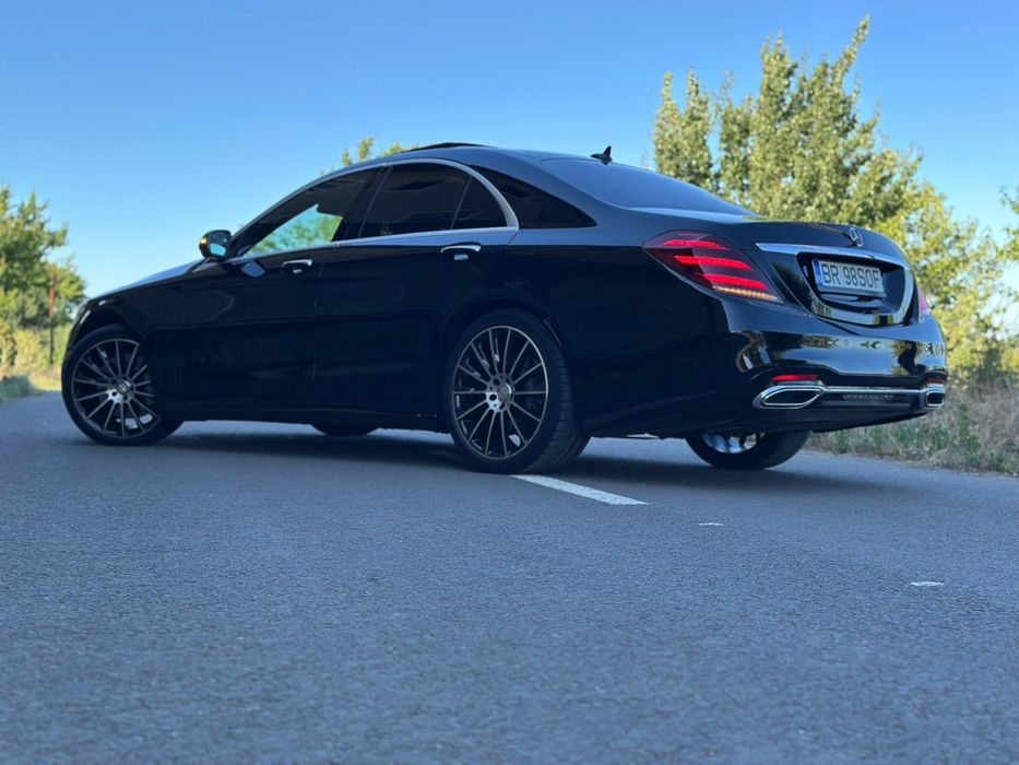 Mercedes-Benz S400