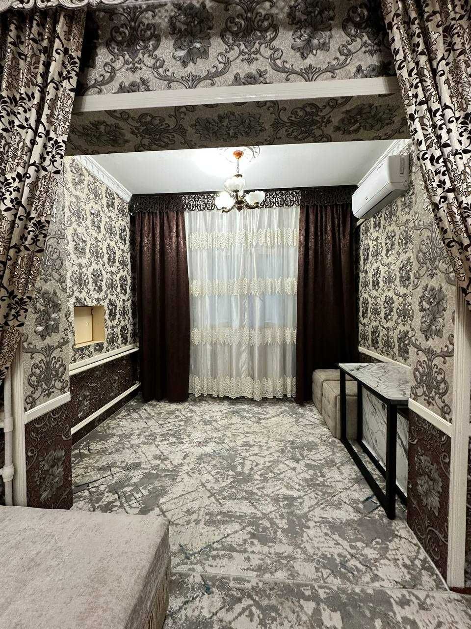 Продается 3-комнатная квартира,  Янгиҳаётский район, Дустлик-1