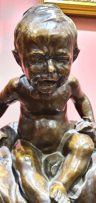 Sculptura din bronz patinat