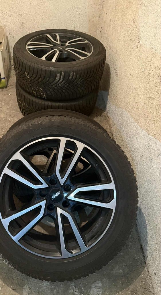 18 5х112 8j et40 Audi / VW  + гуми
