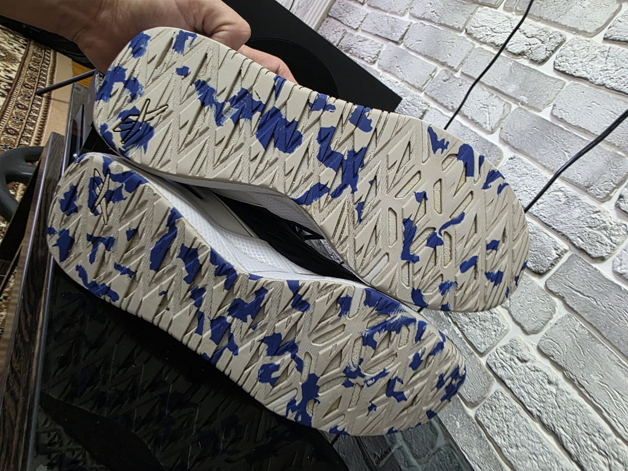Оригинальные кроссовки Reebok