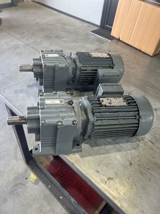 Мотор-редуктор SEW 0.75 kW 76 RPM