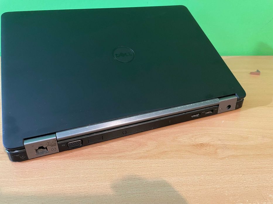 Dell Latitude E5470 - 16GB RAM, i5-6300u, 256GB SSD, WIN 10 PRO