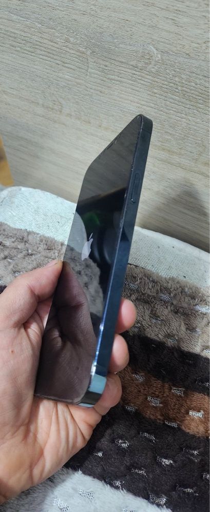 Iphone 12 pro max icloud