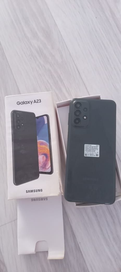 Продам телефон Samsung