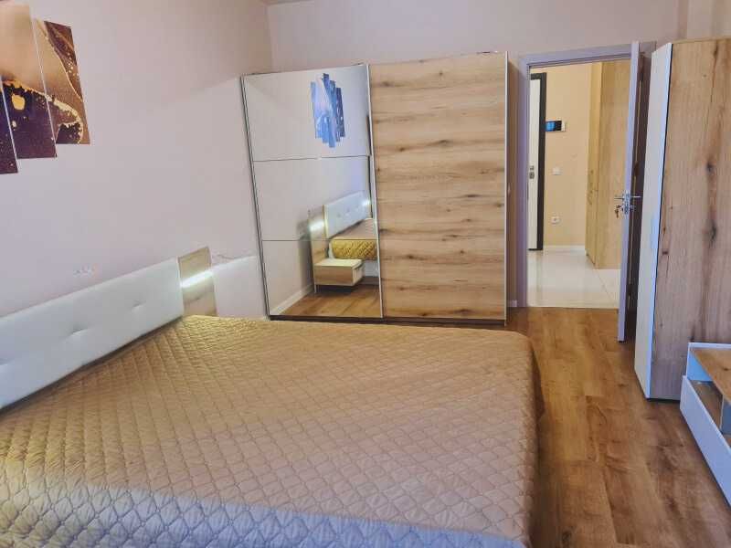 Дава се под наем Двустаен апартамент в София, Кръстова вада - 80 кв.м за 749.7 € - Снимка #12