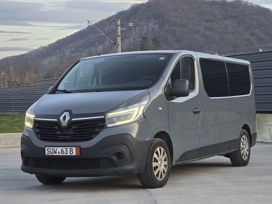Renault Trafic 1.6 Dci 8+1 locuri  Posibilitate Leasing