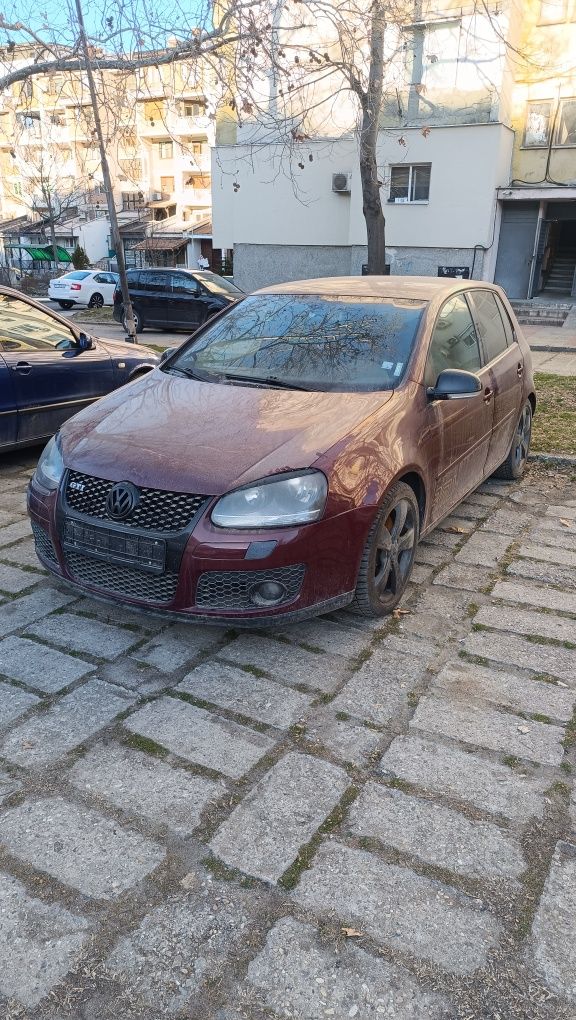 • Продавам Голф 5 GTI на Части, както и ВСЯКАКВИ ЧАСТИ и за други коли