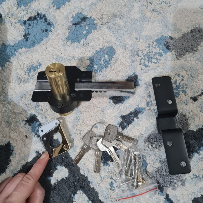 Sistem închidere poartă. JVSURF