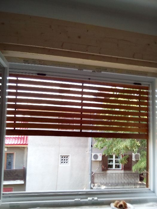 Reparatii jaluzele (rulouri) lemn exterioare