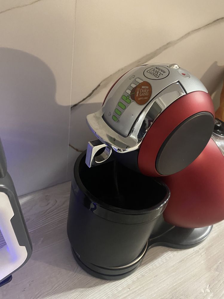 Кофемашина капсульного типа Dolce Gusto Krups 45 000 тенге