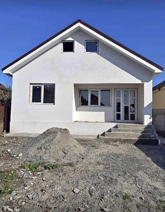 Reazlizăm în TOATĂ ROMÂNIA case și garaje pe STRUCTURĂ METALICĂ
dar si