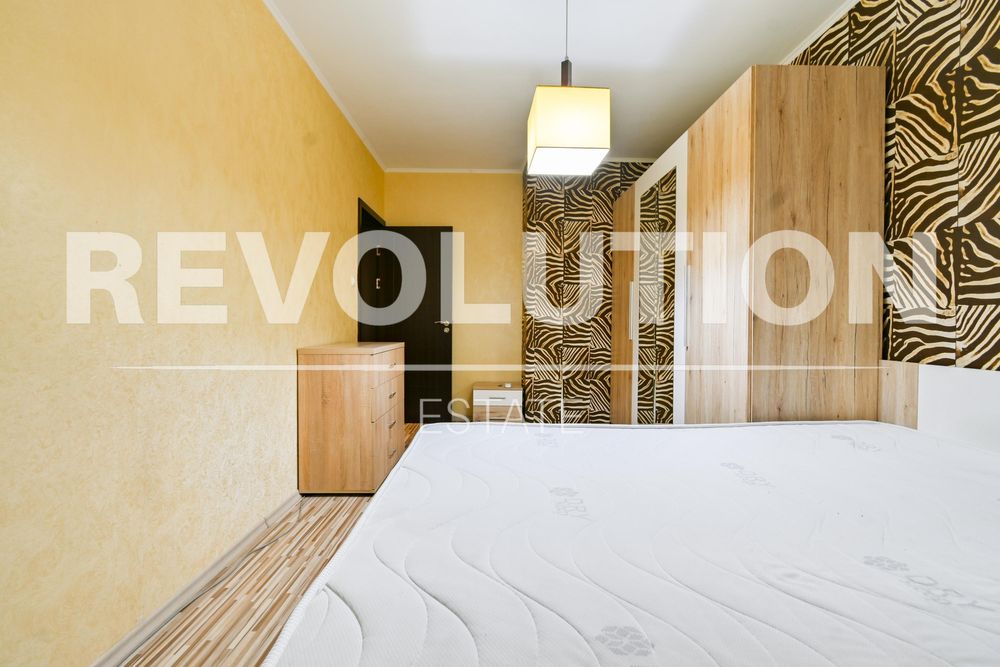 Дава се под наем Тристаен апартамент в София, Витоша - 90 кв.м за 825 € - Снимка #9