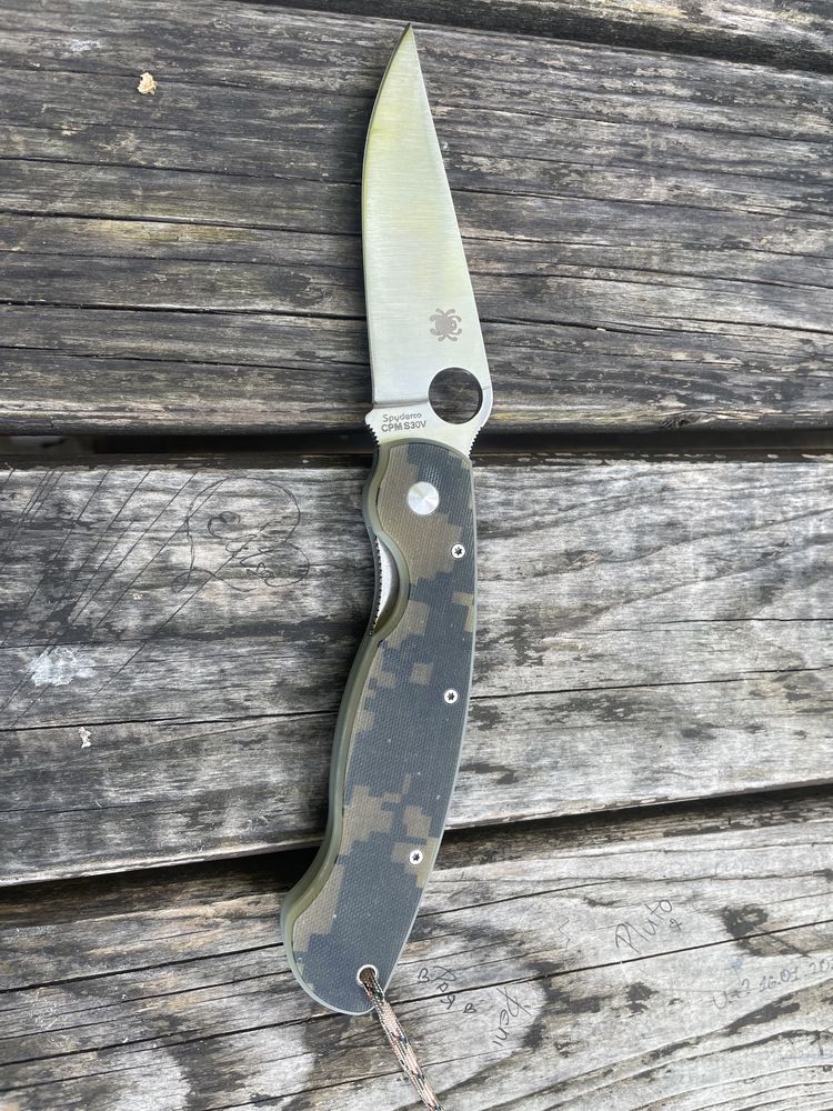 Spyderco military